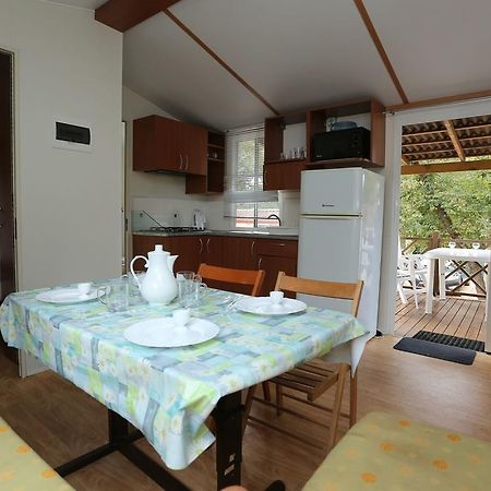 Mobile Homes Comfort Capri Bijela Uvala Mugeba Экстерьер фото